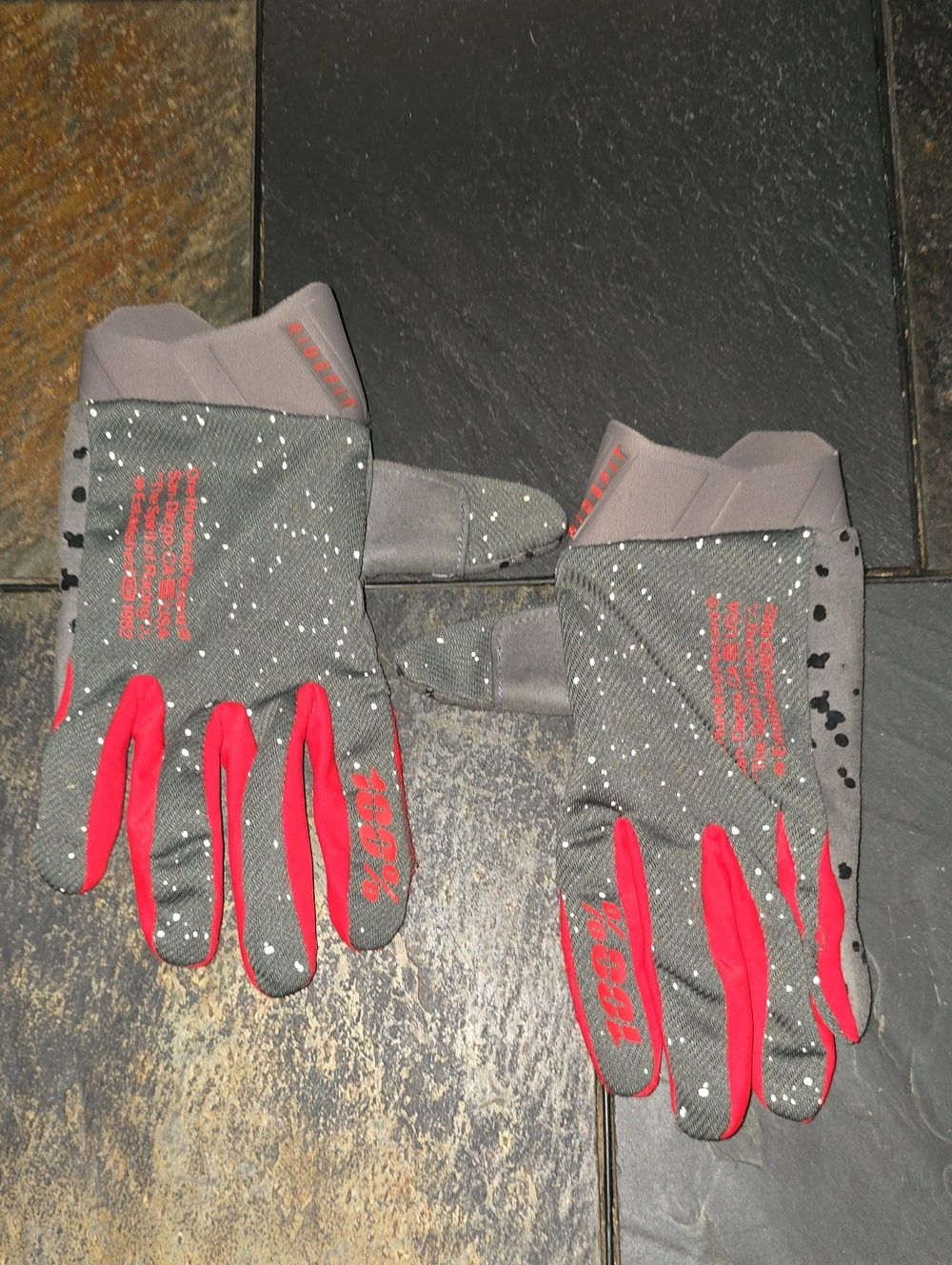 100% Ridefit Motocross Gloves